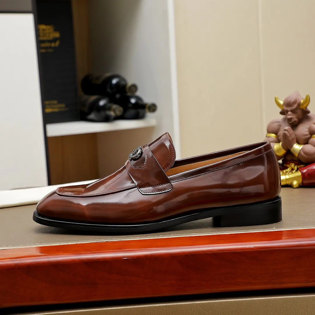 Men's shoes💰460🕷🕷[Ferragamo] Ferragamo's top men's business leather shoes💯Original copy of the official website, the upper is made of imported official website 1:1 material🍁Italian imported cowhide🇮🇹Imported cowhide lining. It’s definitely not made with ordinary craftsmanship, it’s the model used by celebrities! The factory’s craftsmanship is designed to create the most perfect shoes for trendy men! Colors available! Code number 38-44 (45.46 customized)......